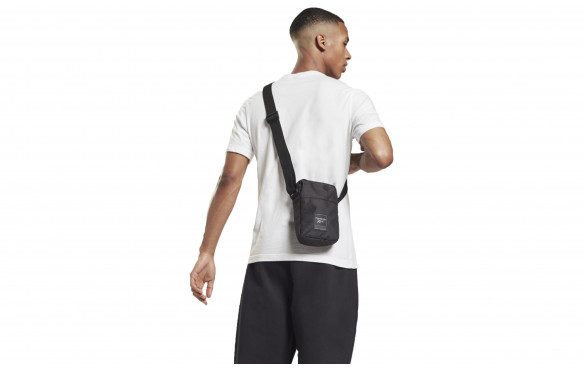 REEBOK WORK OUT CITY BAG_MOBILE-PIC3