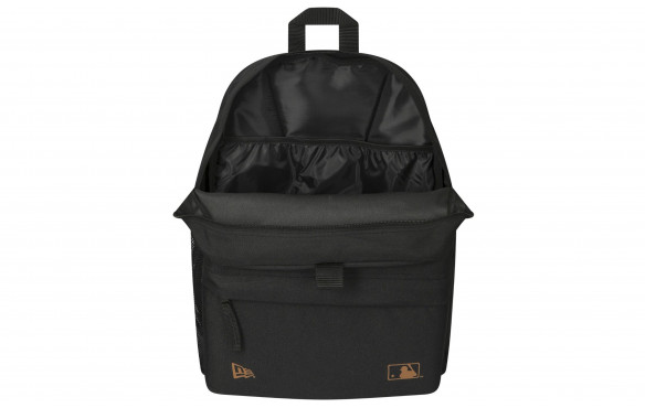 NEW ERA NEW YORK YANKEES BACKPACK_MOBILE-PIC2