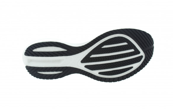 SAUCONY TRIUMPH 21_MOBILE-PIC6