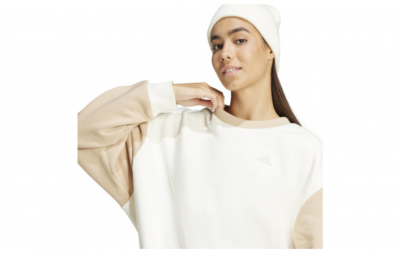 adidas ESSENTIALS OVERSIZED 3 STRIPES MUJER_MOBILE-PIC3