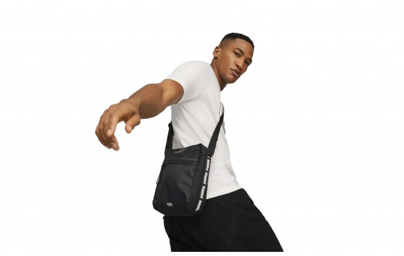 PUMA EVO ESSENTIALS PORTABLE_MOBILE-PIC4