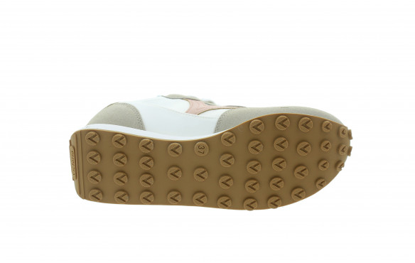 VICTORIA ASTRO MUJER_MOBILE-PIC7