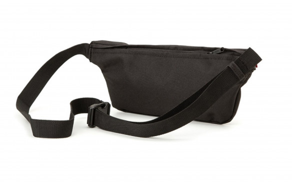 LEVI'S HEADLINE RIÑONERA_MOBILE-PIC2