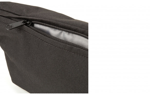 LEVI'S HEADLINE RIÑONERA_MOBILE-PIC4