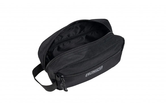 MUNICH TOILETRY_MOBILE-PIC2