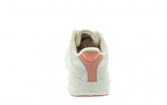 PAREDES FAMARA MUJER_MOBILE-PIC2