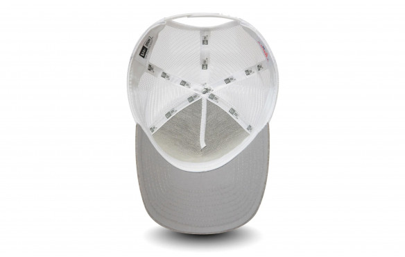 NEW ERA NEW YORK YANKEES CLEAN TRUCKER_MOBILE-PIC3