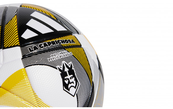 adidas BALÓN OFICIAL KINGS LEAGUE_MOBILE-PIC3