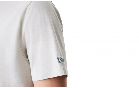 NEW ERA BURGUER GRAPHIC CREAM TEE_MOBILE-PIC3