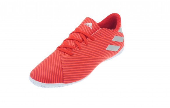 botines nemeziz blancos